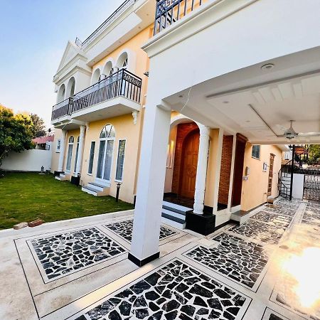 Pak Capital Guest House Islamabad Buitenkant foto